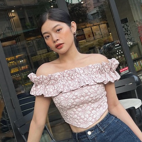 Áo trễ vai HEYBEE chất liệu gấm hoa nổi (2 màu) - CHERRY BLOSSOM TOP HT629.
