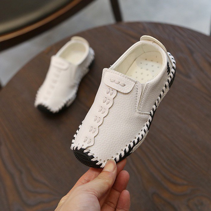 GIÀY MỌI CHO BÉ TRAI SÀNH ĐIỆU