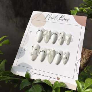Nailbox thiết kế theo yêu cầu cô dâu