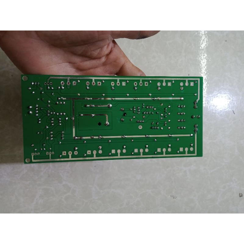 Mạch công suất 12 sò một kênh 600w