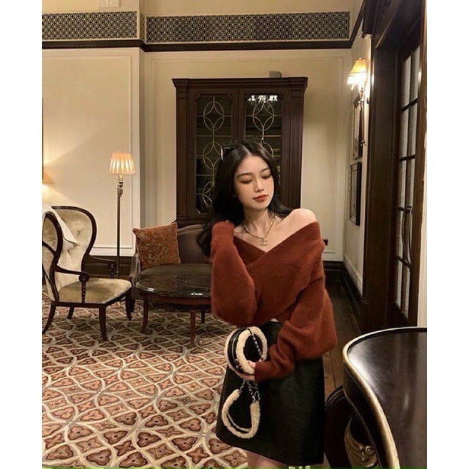 SET ÁO CHÉO ĐỎ + CHÂN VÁY ĐEN