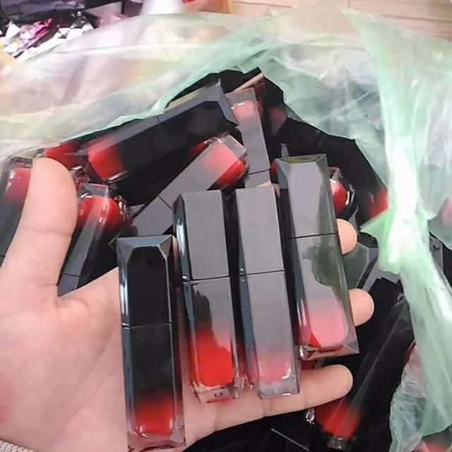 Son ruby còn 100c lấy hết 8k/1c