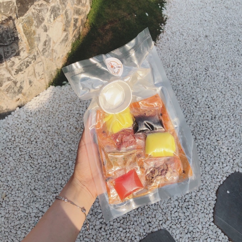 Combo Bánh tráng me Bánh tráng chấm bơ 2in 1 hút chân không tiện lợi tiết kiệm bảo quản lâu/Snack Cô Tấm