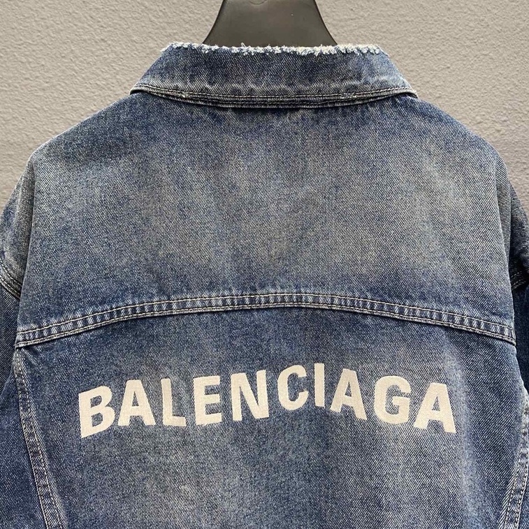⚡️ - Áo Khoác BLCIAGA Oversized Logo Denim Jacket SS22, Áo khoác bò BLCIAGA
