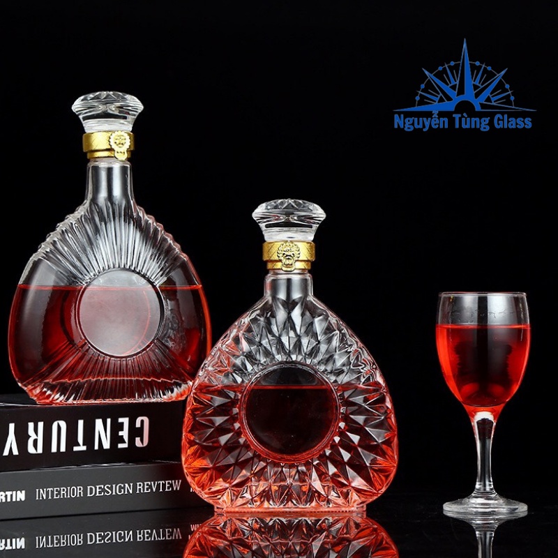 Vỏ Bình Thủy Tinh XO Đựng Rượu 750ml, Bình Ngâm Rượu XO Tam Giác