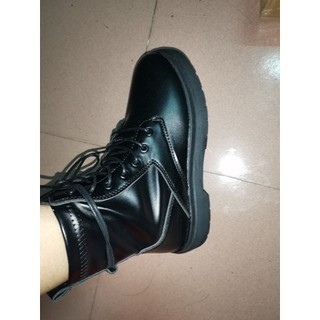 boost nữ cổ thấp
