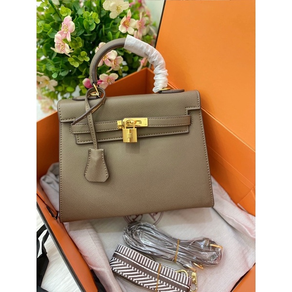 M5467 HM kelly màu hồng size 25 bản V IP fullbox