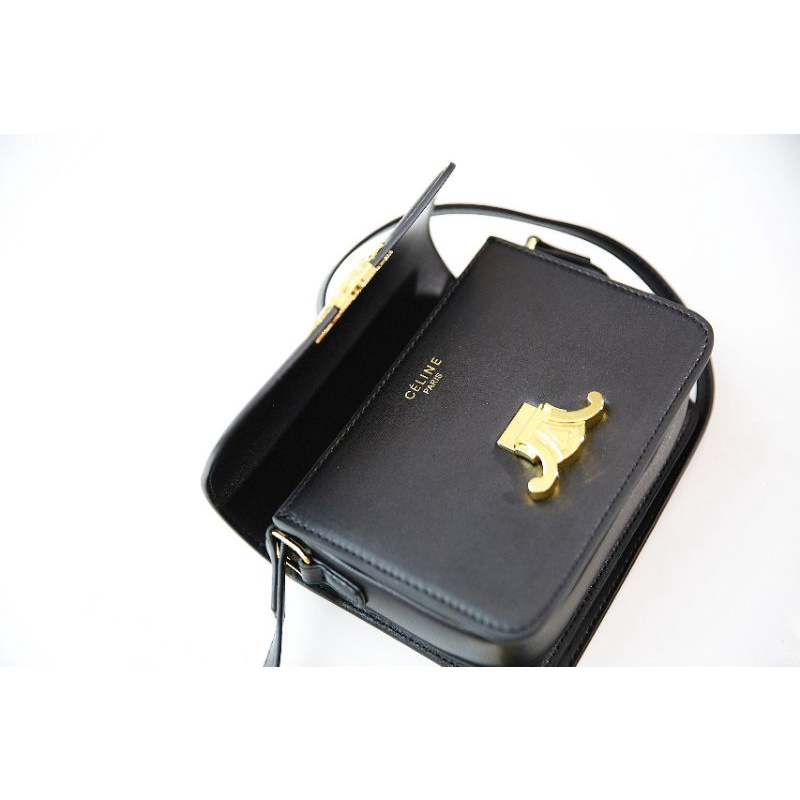 Túi chéo nữ C.E TRIOMPHE sz19cm da xước kiểu dáng sang chảnh fullbox nam châm