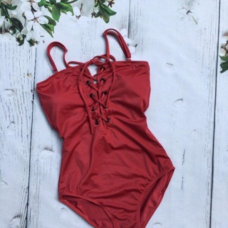 Bikini liền mảnh