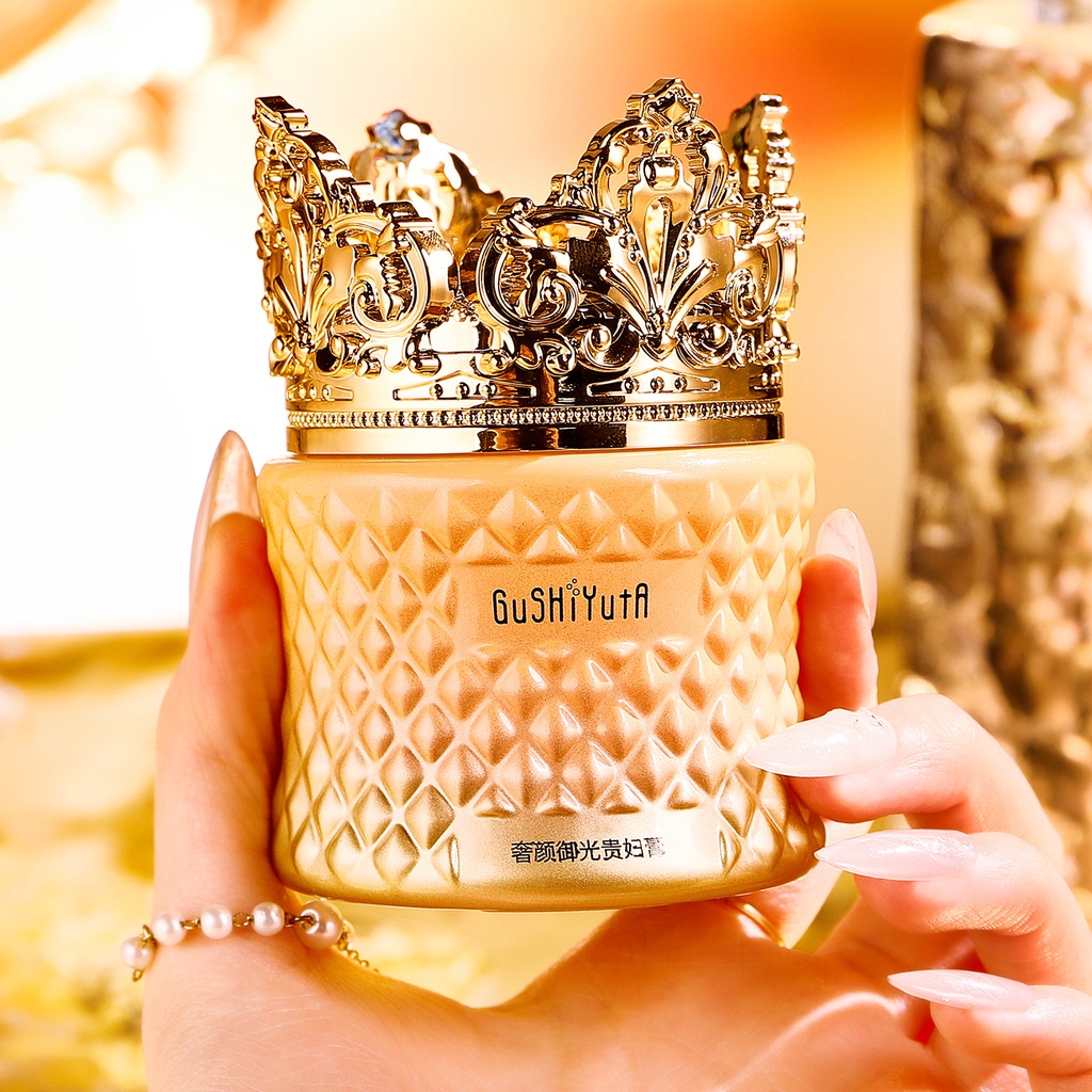 Kem Dưỡng Ẩm Làm Sáng Và Săn Chắc Da Cao Cấp