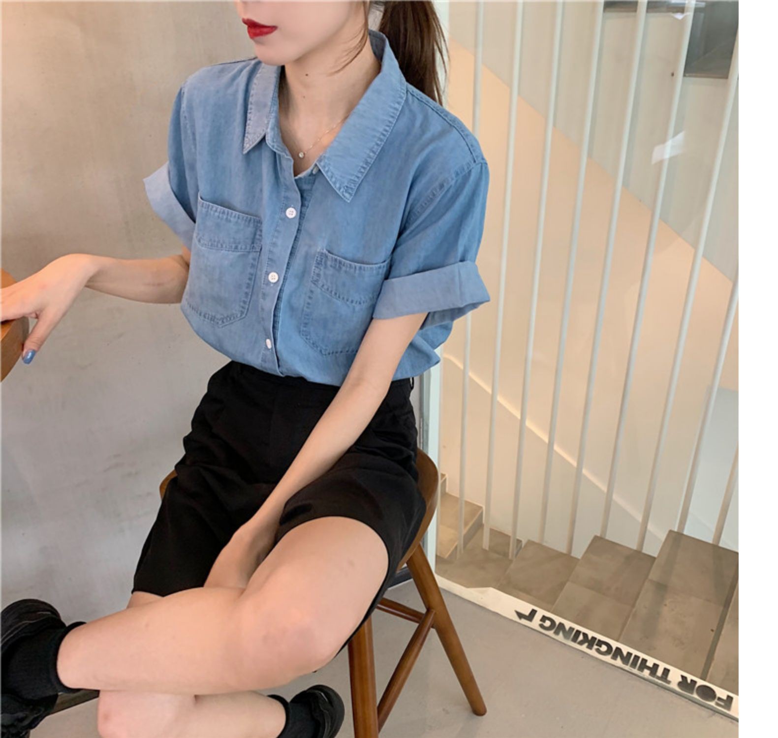 Áo Sơ Mi Denim Mỏng Dáng Rộng Kiểu Retro Hồng Kông Cá Tính Cho Nữ