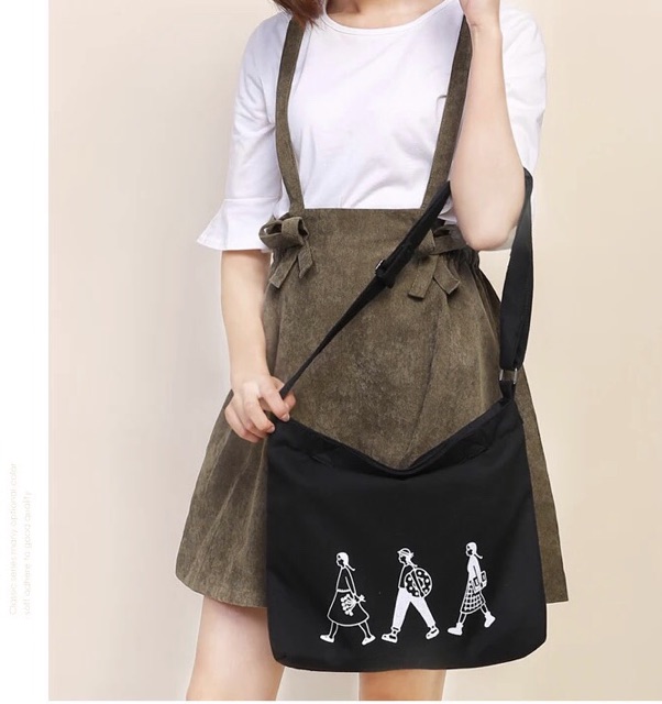 Túi vải tote đeo chéoi tiện ích phong cách hàn quốc
