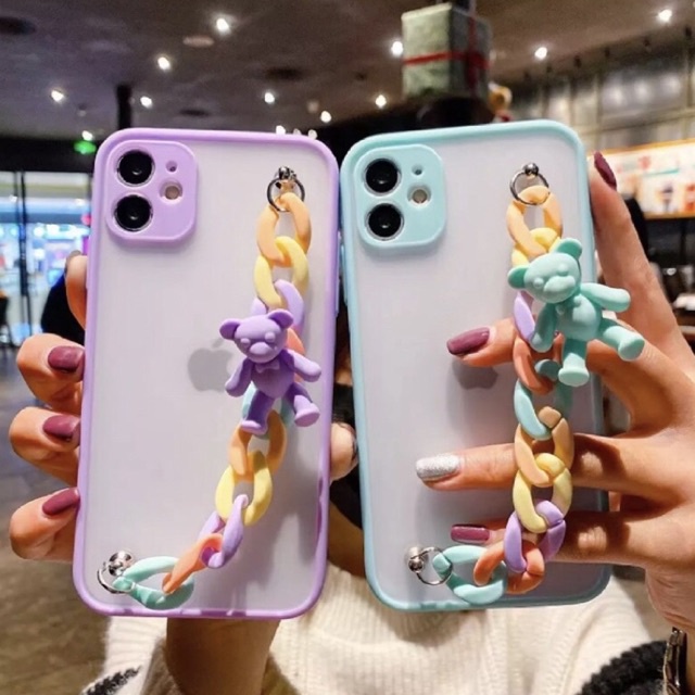 Ốp Iphone nhám dây xích gấu có đầy đủ các dòng IP