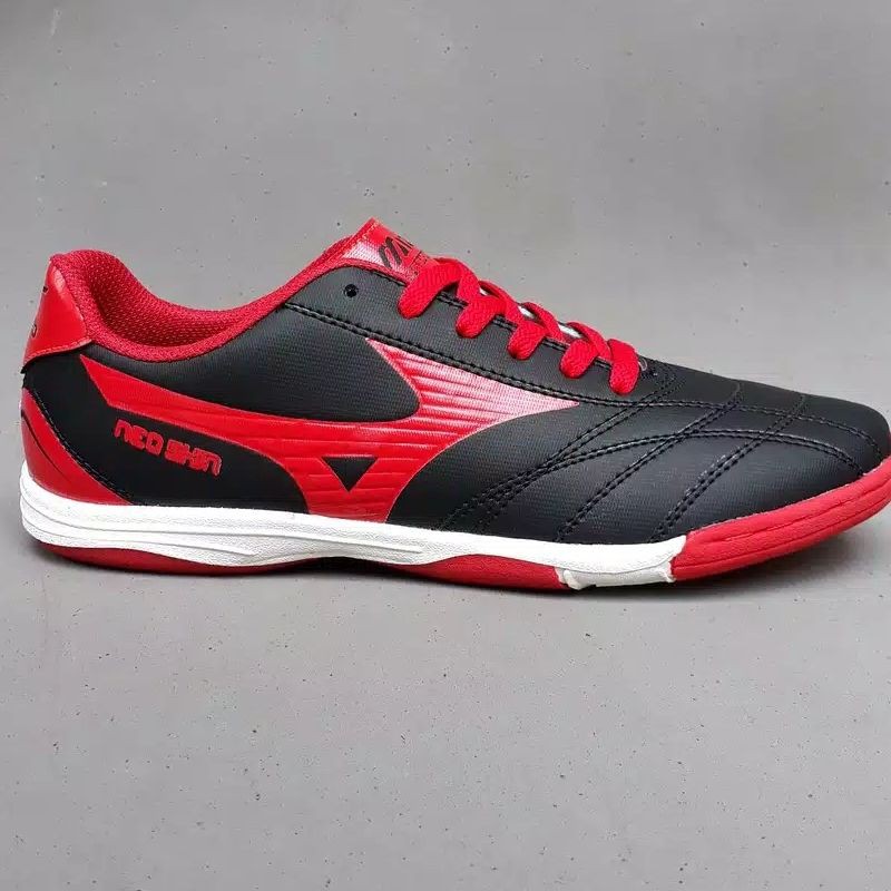 Giày Thể Thao Mizuno Futsal Hàng Nhập Khẩu Chất Lượng Cao Cho Nam Nữ