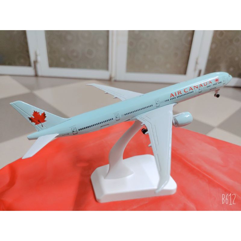 MÔ HÌNH MÁY BAY CANADA KIM LOẠI 20CM