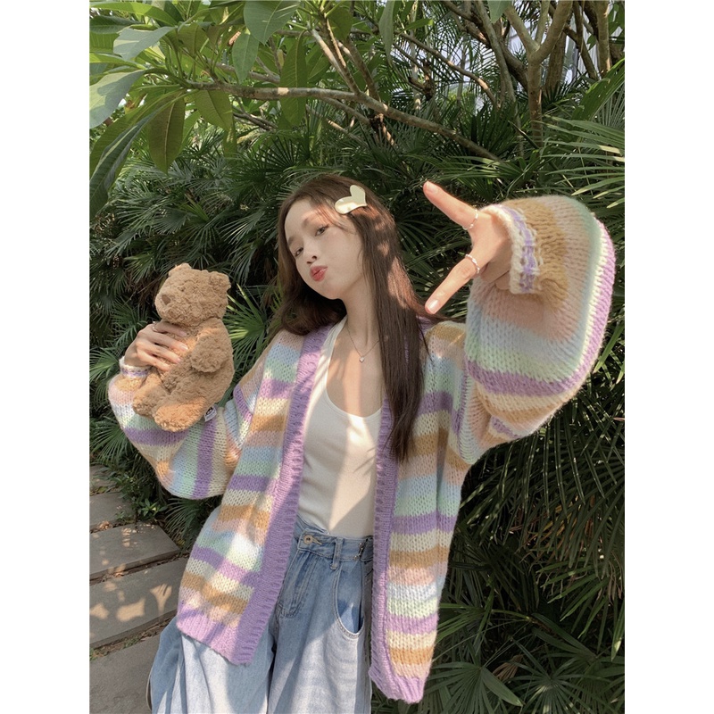 Áo khoác len tay dài dáng rộng họa tiết kẻ sọc với màu sắc tương phản phong cách thời trang Hàn Quốc cho nữ