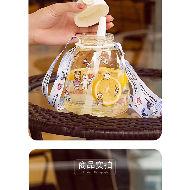 Bình nước 1.1 L kute ống mút đàn hồi có dây đeo kèm stick dễ thương