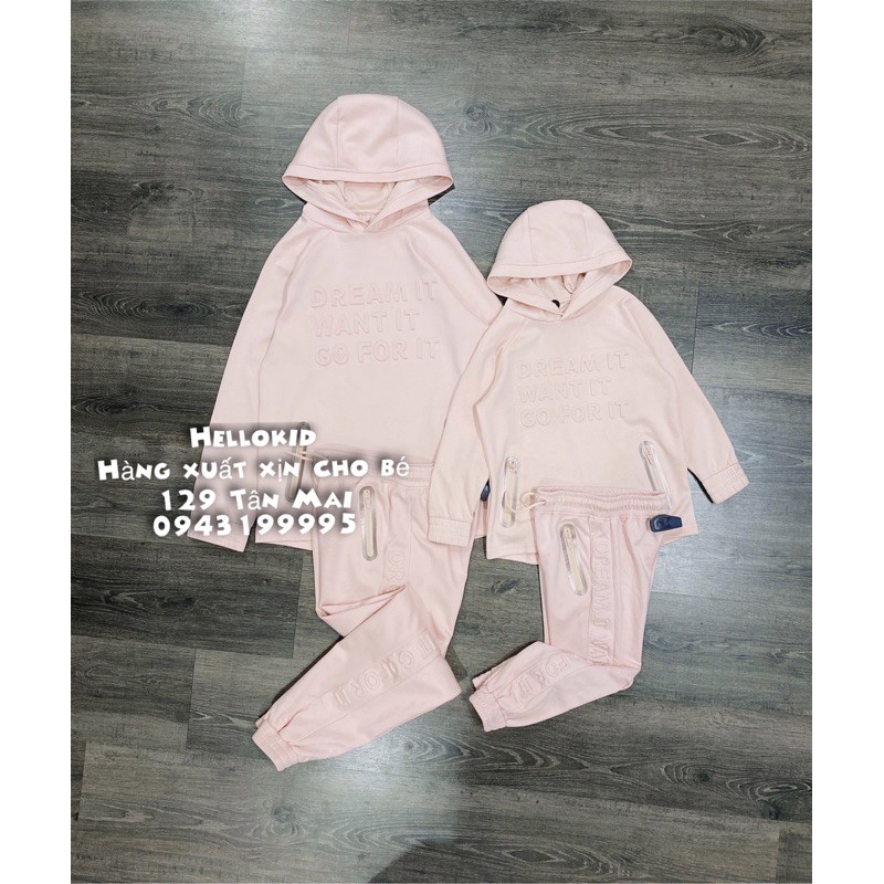 áo + quần sport hồng co giãn