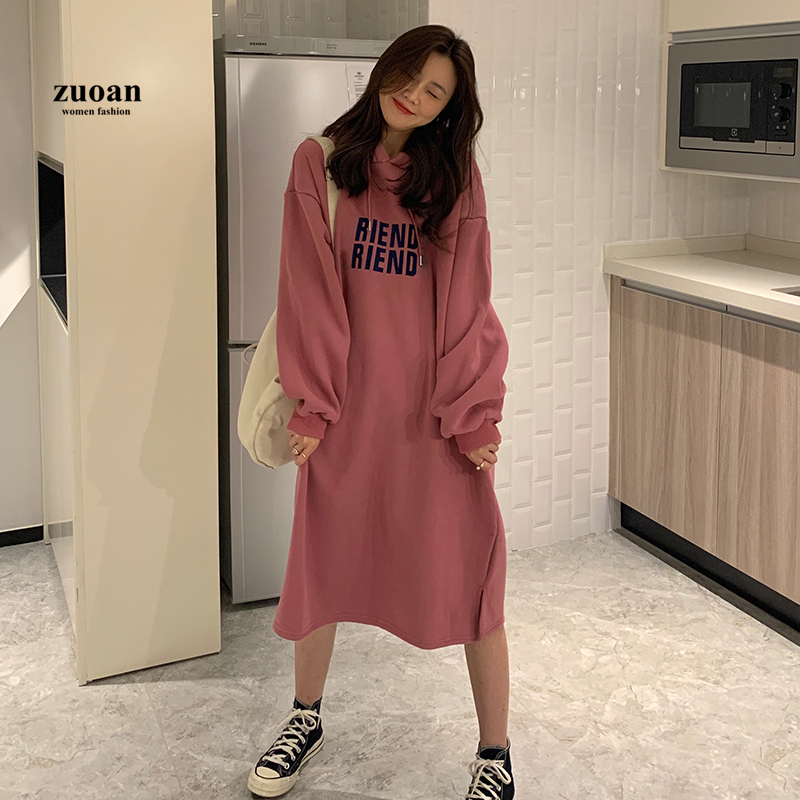 Đầm Hoodies Hoạ Tiết Chữ Thiết Kế Dáng Rộng Thoải Mái