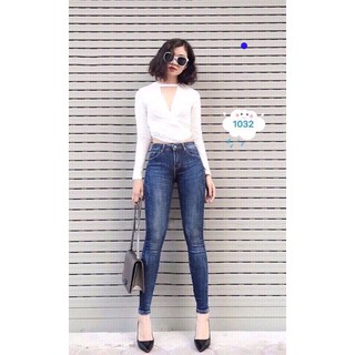 Quần jean nữ xanh trơn ôm body dáng đẹp