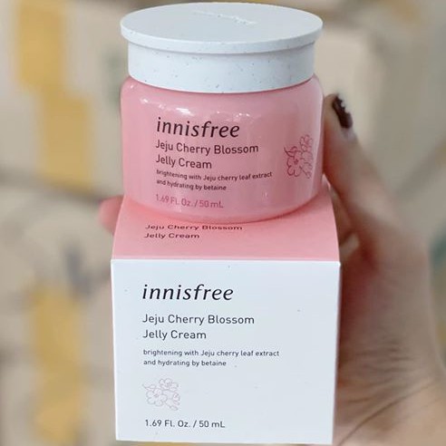 Dòng Dưỡng Trắng Da Innisfree Jeju Cherry Blossom