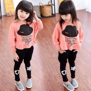 Bộ cotton bé gái hình mũ đen