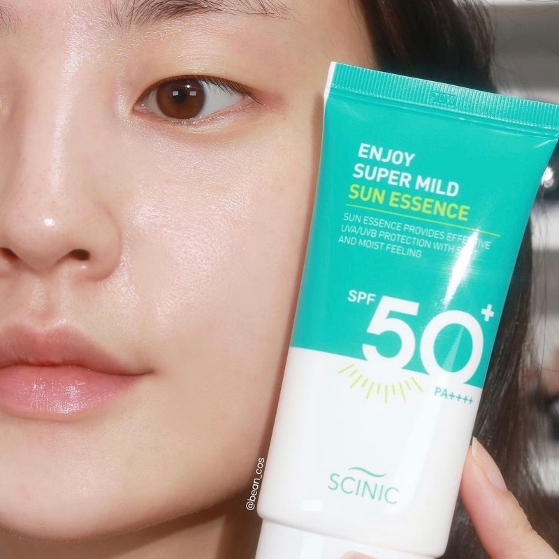 Tinh Chất Chống Nắng Siêu Nhẹ SPF 50+ PA++++ 50ml