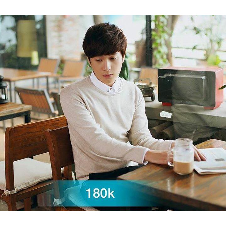 Áo len nam cổ tròn