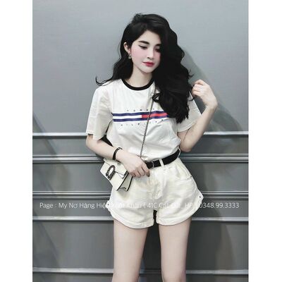 Áo thun cổ tròn phối màu chữ Tommm