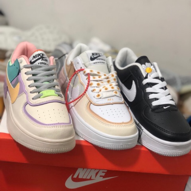 GIÀY THỂ THAO HOA CÚC KÈM HỘP