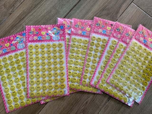 Sét 3 tờ Sticker nổi hình dán mặt cười siêu dễ thương!