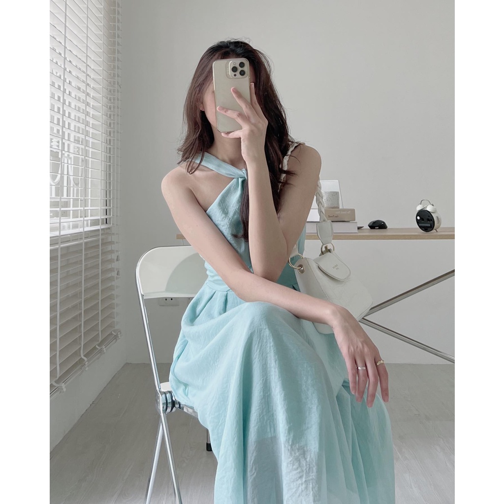V68109 Váy tơ cổ yếm xoắn Audrey | BigBuy360 - bigbuy360.vn