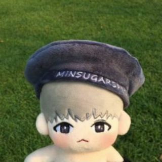 DOLL BTS SUGA SPECSU 20CM kèm outfit 8