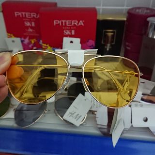 Kính Hm nội địa Nhật sale 60%