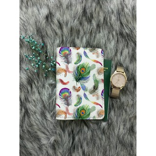 Ví bọc hộ chiếu hoa văn lông vũ phong cách Boho