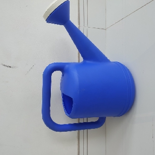 Bình Tưới Cây 5 Lít Cầm Tay