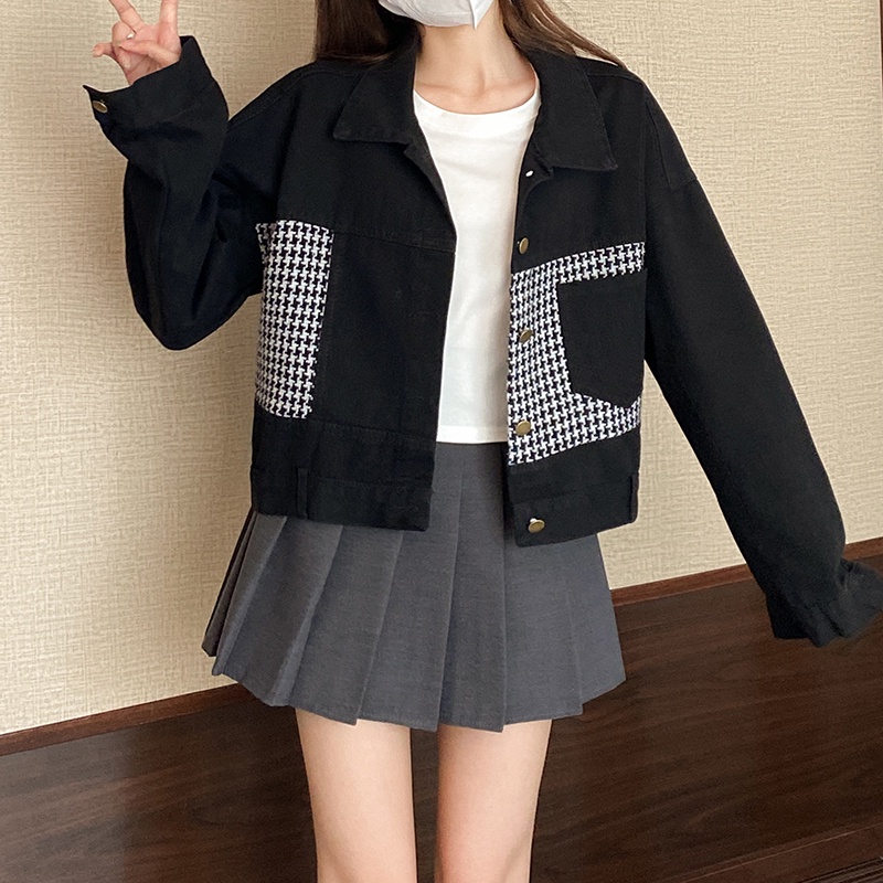 Áo khoác denim đen ngắn dáng rộng phong cách Hàn Quốc