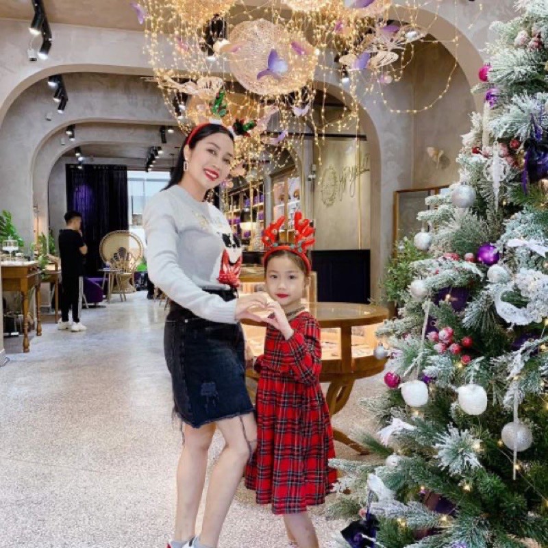 ĐẦM KẺ SỌC XANH ĐỎ OLDNAVYY XUẤT DƯ CHO BÉ ĐẦM NOEL CARO CHO BÉ
