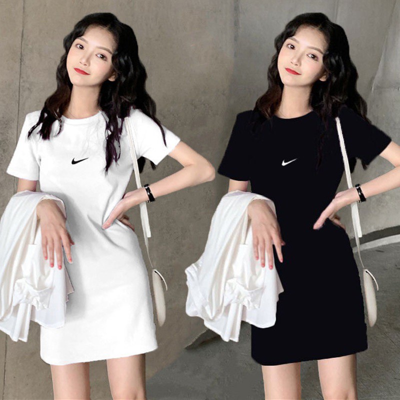 Đầm cổ tròn tay ngắn họa tiết đơn giản thời trang cho nữ