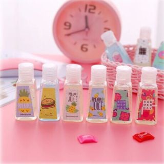 Nước rửa tay khô xinh xắn