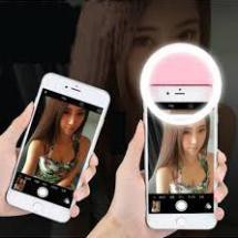 Đèn LED kẹp điện thoại hỗ trợ chụp hình Selfie ( TẶNG KÈM PIN AAA )