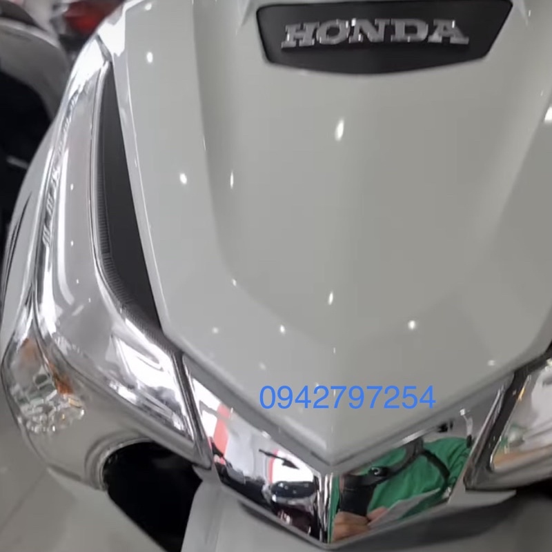 Sơn xe máy Honda Future màu Trắng pha lê UW001-1K và UW001-2K Ultra Motorcycle Colors