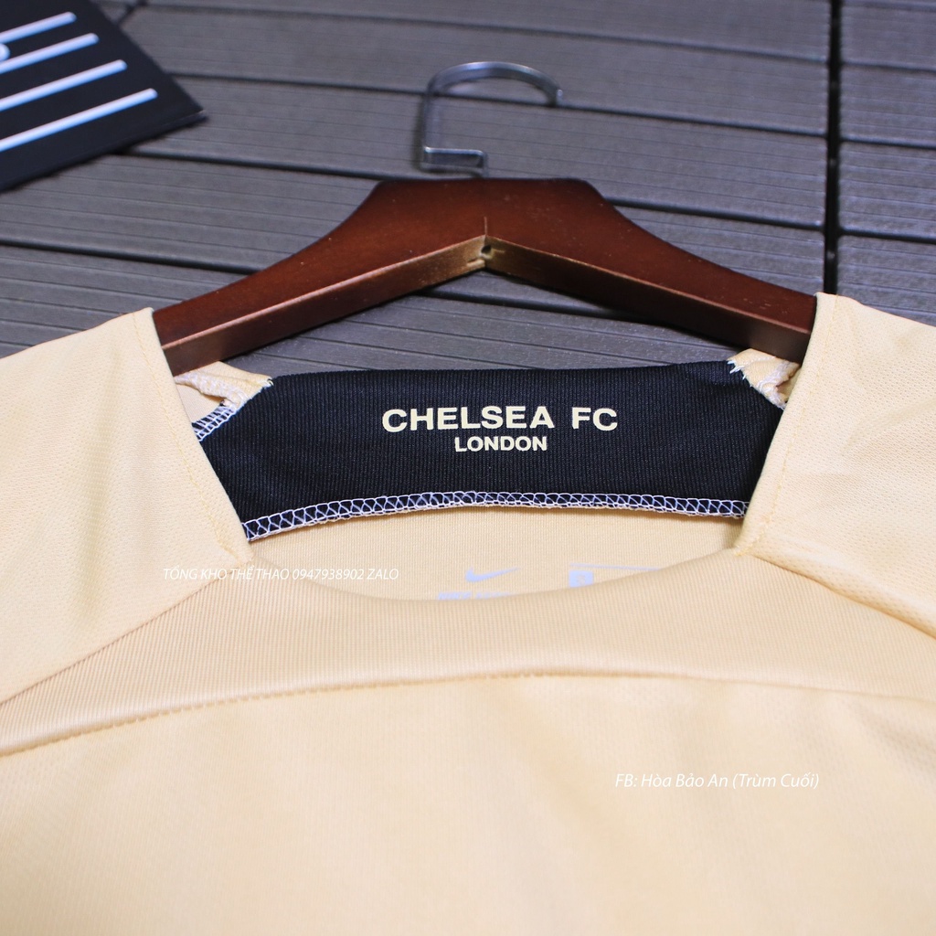 Bộ quần áo đá banh ĐT Chelsea màu nâu kem mùa 22/23 hàng cao cấp Thailand