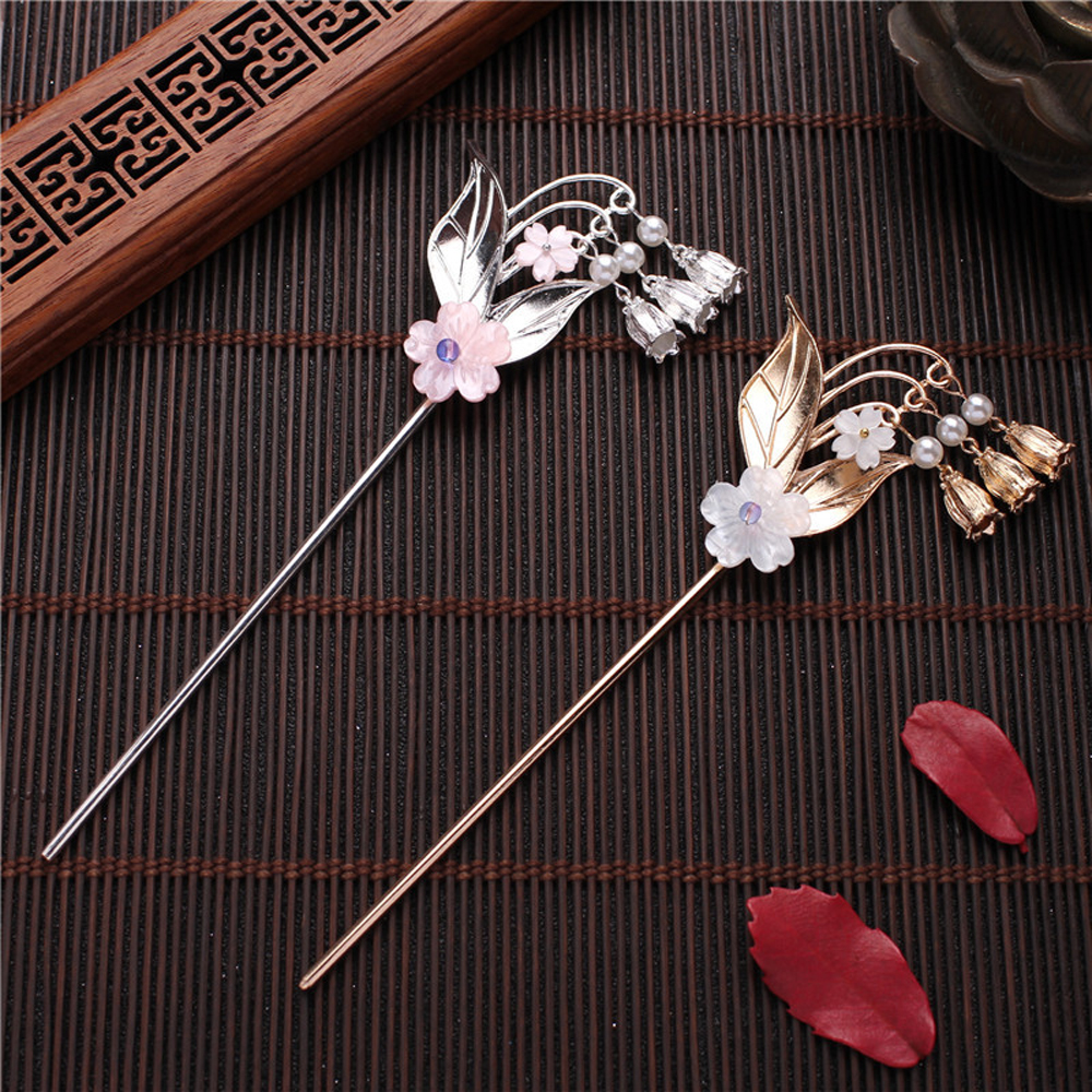 Trâm Cài Tóc Đính Hoa Và Ngọc Trai Xinh Xắn Cho Cô Dâu