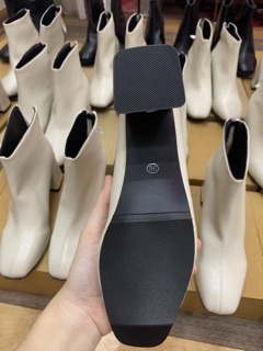 Boot cổ thấp
