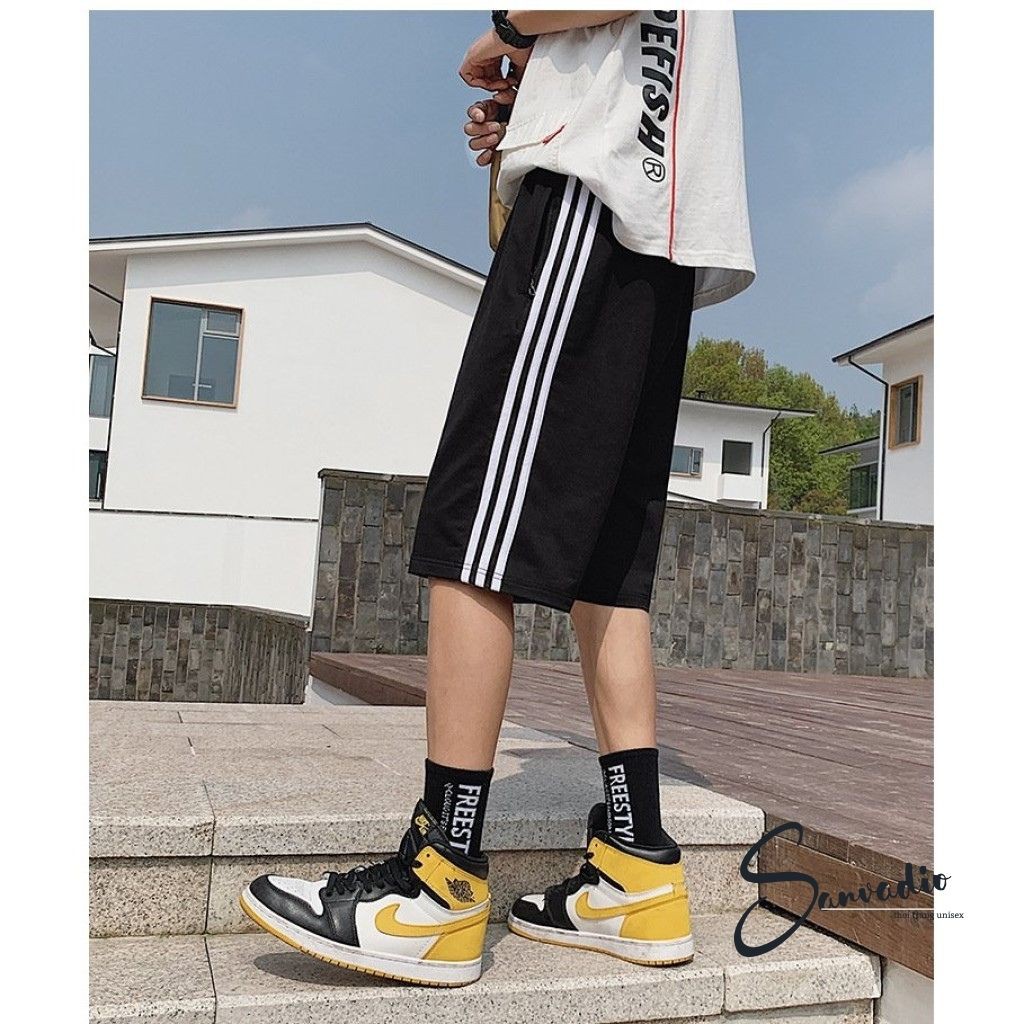 Quần short nam Sanvadio - quần short 3 sọc kiểu dáng hàn quốc- THỜI TRANG UNISEX QS239