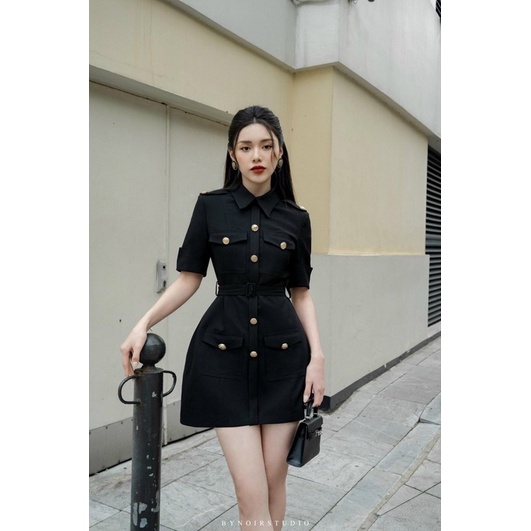 Vest nút kèm đai siêu sang chảnh