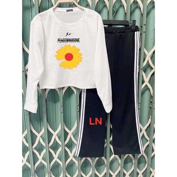 Sét áo croptoo dài tay hoa cúc + quần rộng 3 sọc TH6