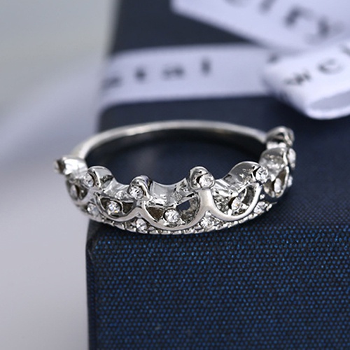 Nhẫn mạ bạc thiết kế hình vương miện đính đá lấp lánh xinh xắn dễ thương dành cho nữ