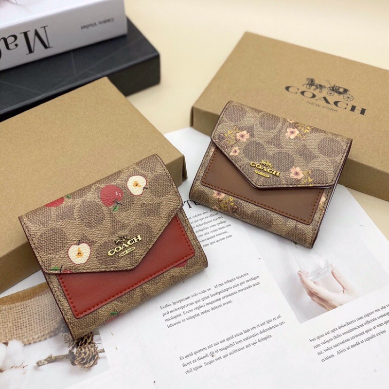 Ví Coach mini bì thư